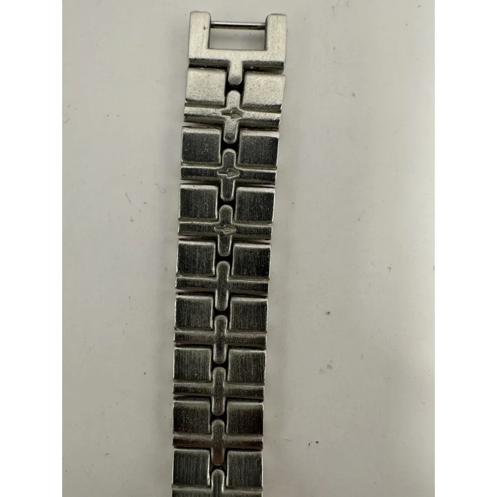 Dufonte 70359 New Battery Ladies Watch 26MM 7.25